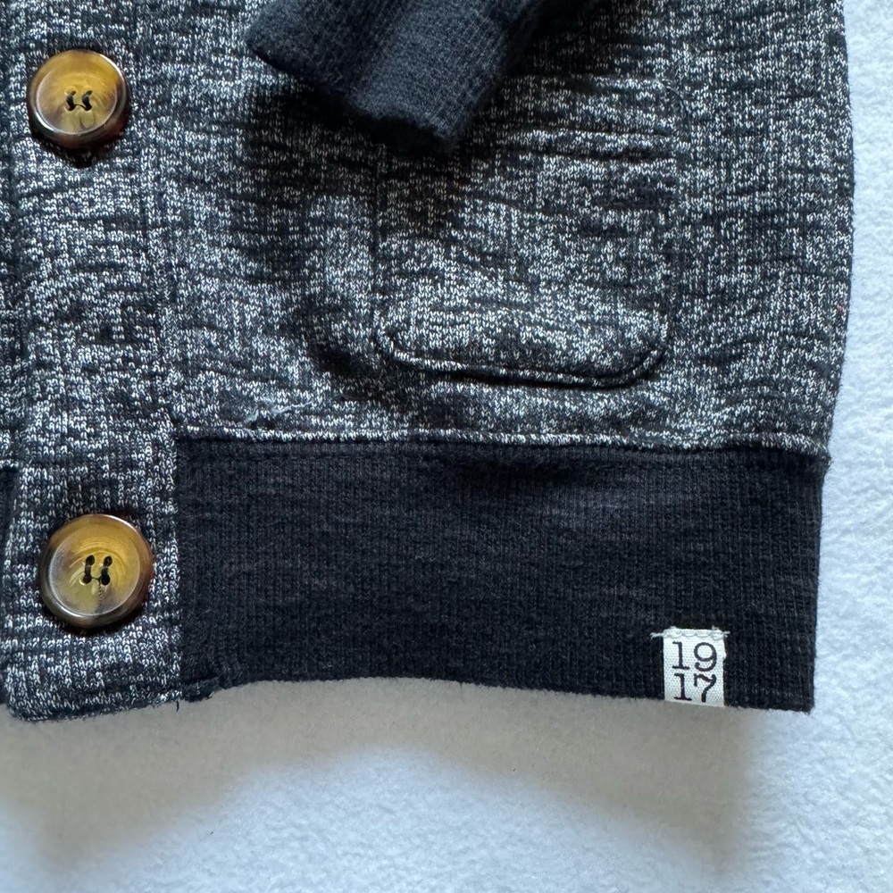 Sovereign Code 3T Buttoned Sweater Cardigan Jacket - Picture 4 of 4